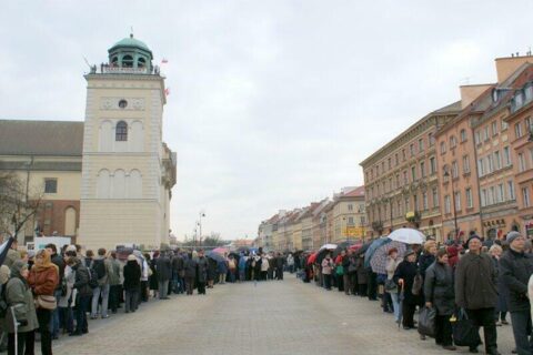 Warszawa - 15 04 2010 - pożegnanie prezydenta RP_7