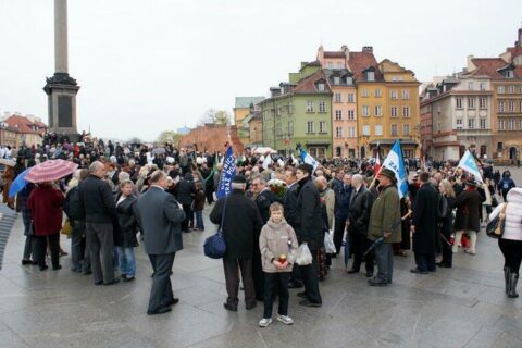 Warszawa - 15 04 2010 - pożegnanie prezydenta RP_8