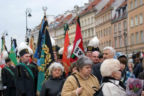 Warszawa - 15 04 2010 - pożegnanie prezydenta RP_19