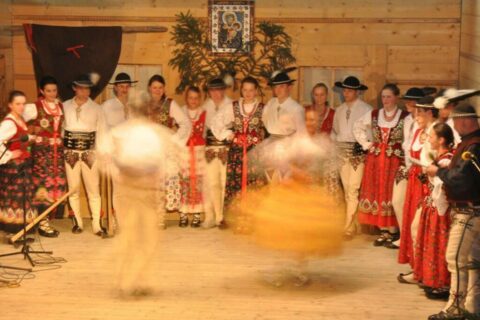 Góralski Karnawał - dzień 2 - taniec zbójnicki_27