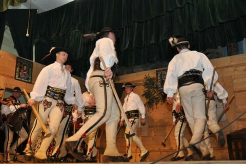 Góralski Karnawał - dzień 2 - taniec zbójnicki_44