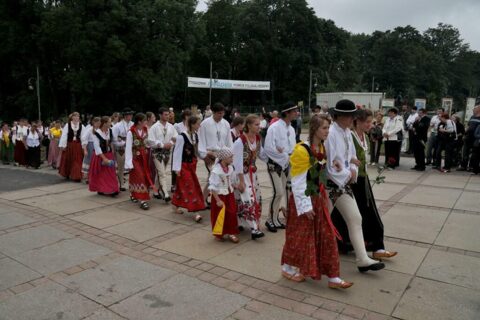 XXIX Pielgrzymka - wejście do Częstochowy_29