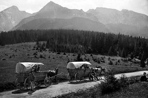 Zaproszenie na wystawę "Tatry i Podhale w fotografii Walerego Eljasza Radzikowskiego"