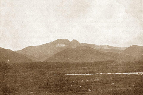 Tu stanie Zakopane. Giewont sponad Równii Krupowej ponad 100 lat temu