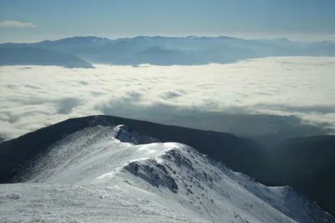 Trnovecky hreben more nad Liptovom Nizke Tatry