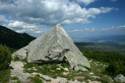 piramidka na Handlu