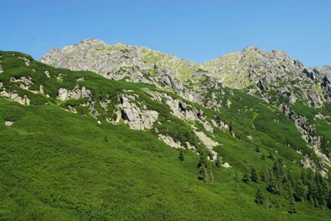Tatry Wysokie -W drodze do Doliny Pięciu Stawów.
