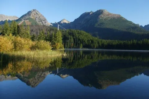 Strbske pleso Soliska Strbsky Basty