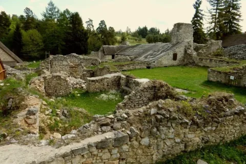 Klastorisko