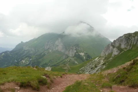 W drodze na Szeroką Przełęcz Bielską (1826m n.p.m.)