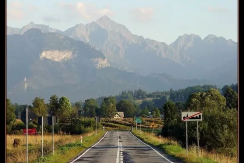 On the road again...and again...:{>