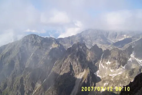 WIDOK Z ŁOMNICY