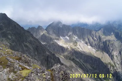 WIDOK Z ŁOMNICY