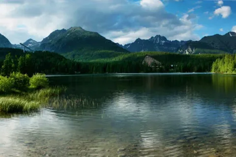 Szczyrbskie Jezioro