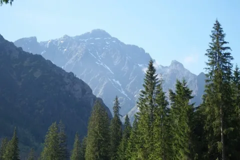 Lodowy Szczyt o poranku
