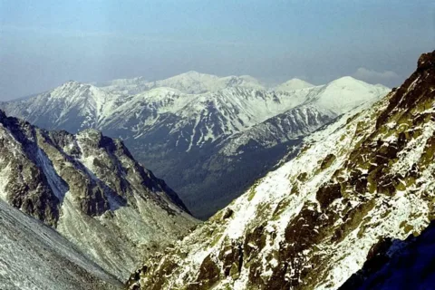 Dolina Pirżysta i Tatry Zachodnie z Wrót Chałubińskiego