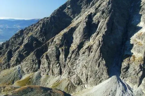 Kvetnicova veza Velicky zlab Certova veza Krcmarov zlab do Velickej ponad Gulaty kopec