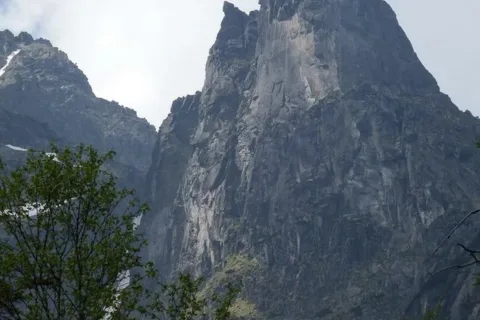 Mnich