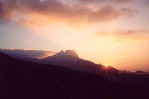 Giewont o zachodzie słońca