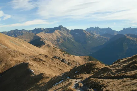 CZERWONE-W GŁĘBI TATRY WYSOKIE