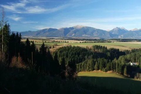 Zapadne Tatry ponad Hlboke