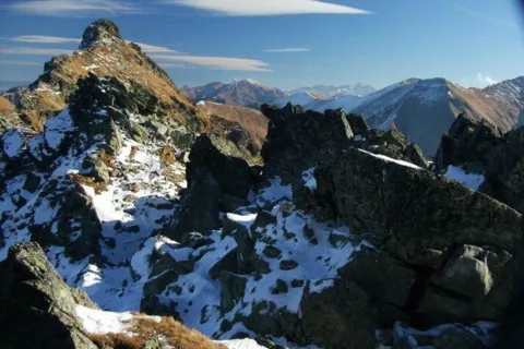 Ostry Rohac Ciemniak Jarzabczy Wierch ponad Rohacsky kon