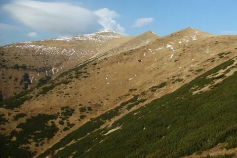 Velky Strbavy a Prostredny Baranec J do Trnoveckej doliny
