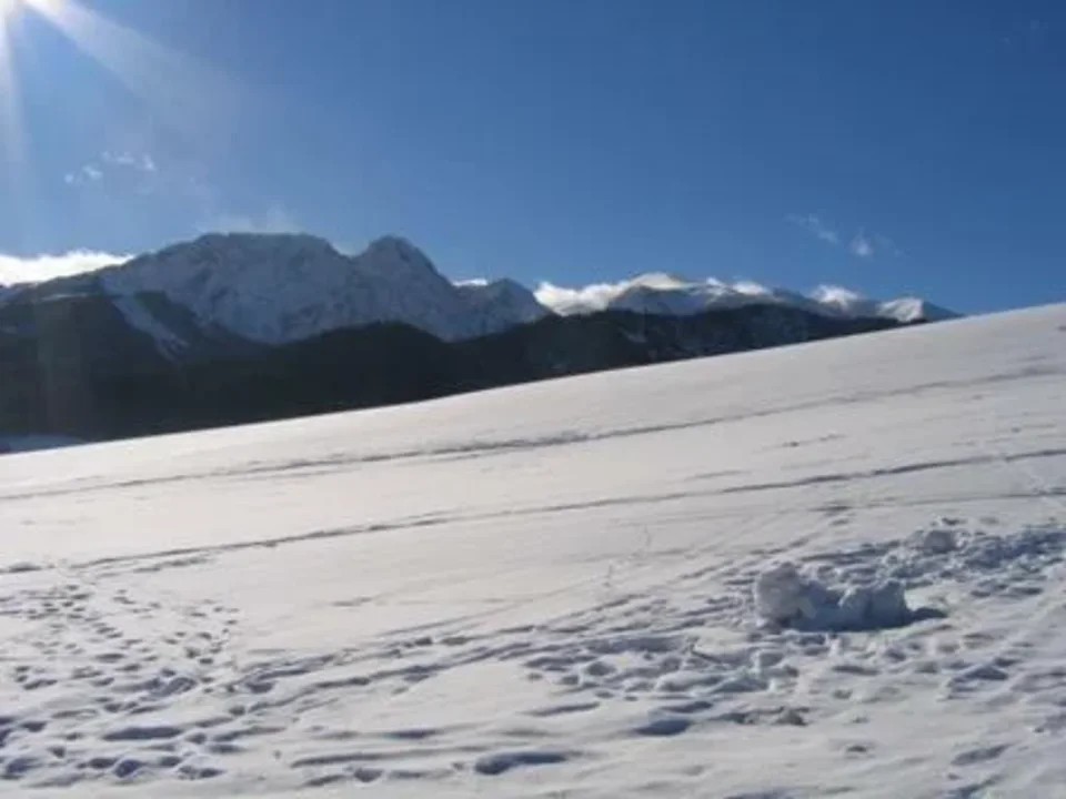Giewont w zimowym słońcu