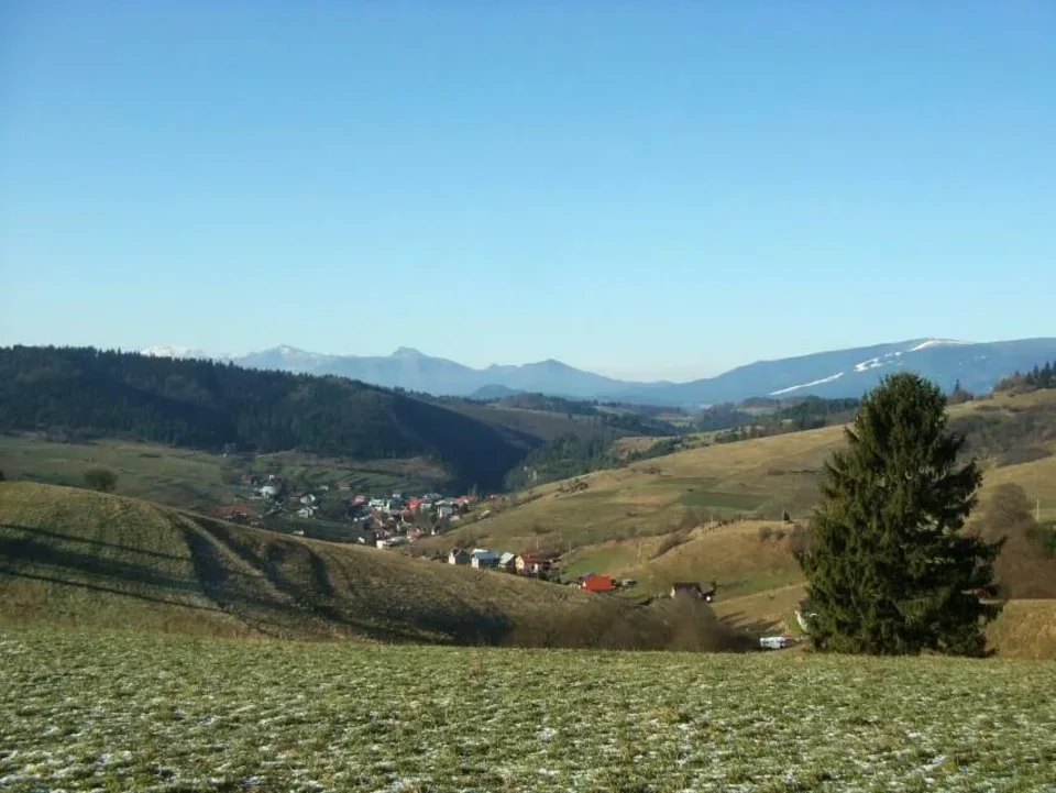 Pribis Pribisska dolina Cupankova Mala Fatra Kubinska hola