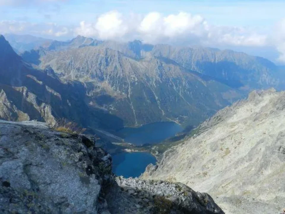 Czarny Staw pod Rysami i Morskie Oko z Rysów
