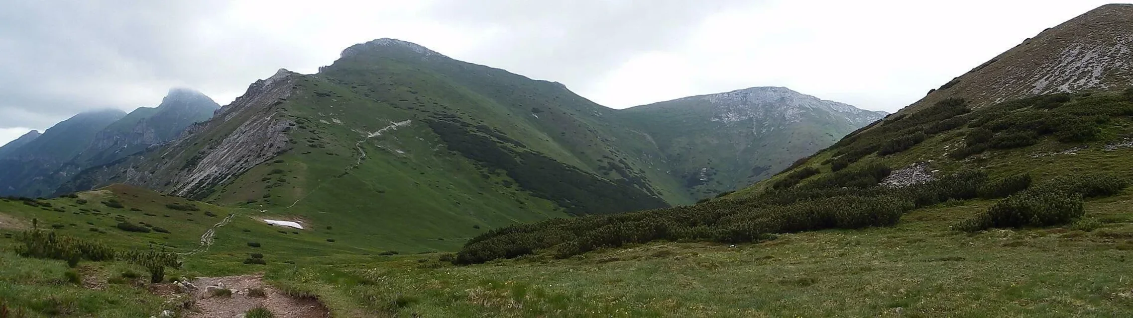 Tatry Bielskie z Wyżniej Przełęczy pod Kopą