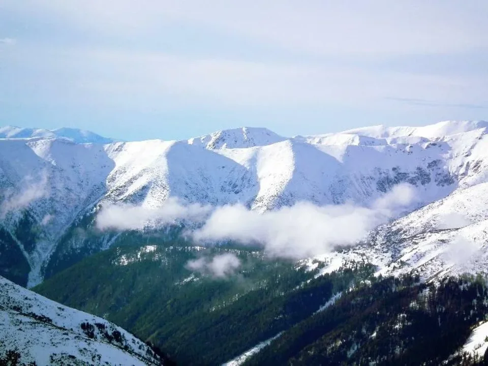 widok z Kasprowego na tatry słowackie