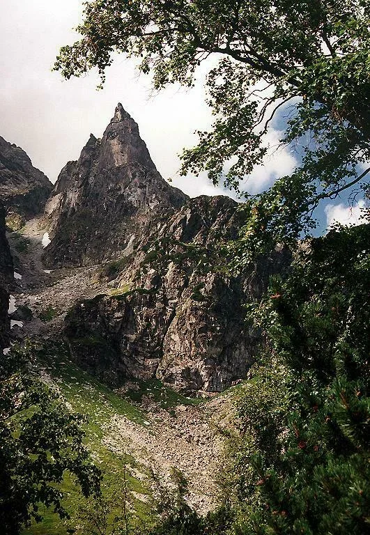 Mnich