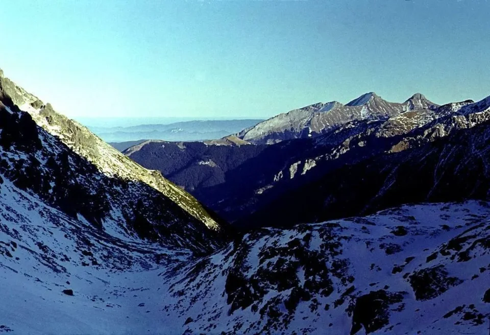 Pieniny i Tatry Bielskie z Doliny za Mnichem