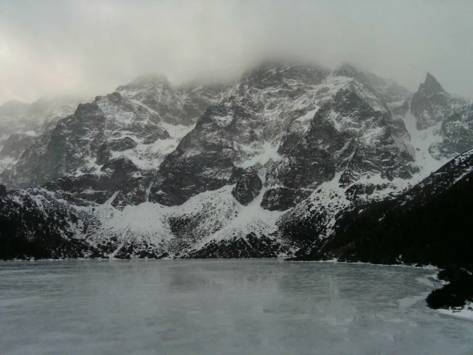Morskie Oko i Mięguszowieckie Szczyty zimą