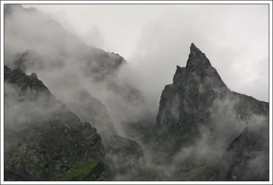Mnich III