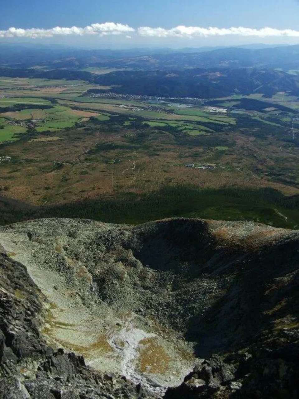 Gerlachovsky kotol od Certovej veze Svit Kozi kamen Nizke Tatry