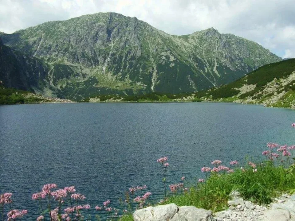 Czarny Staw pod Rysami Miedziane Opalony Wierch