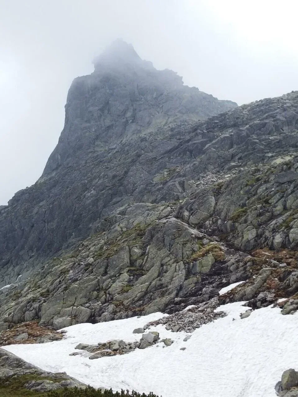 Mnich