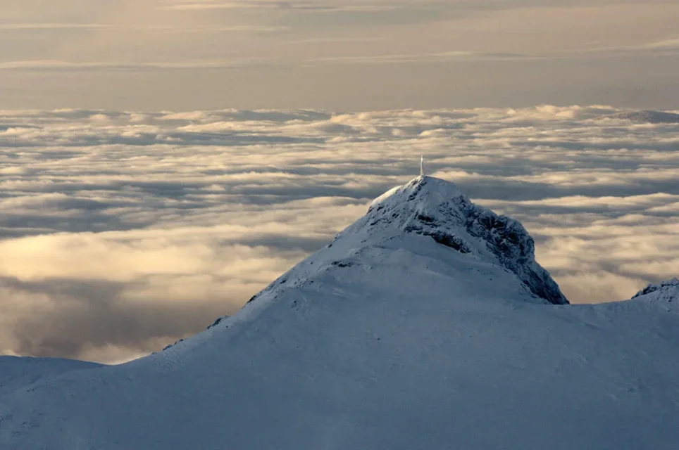 Giewont o zachodzie