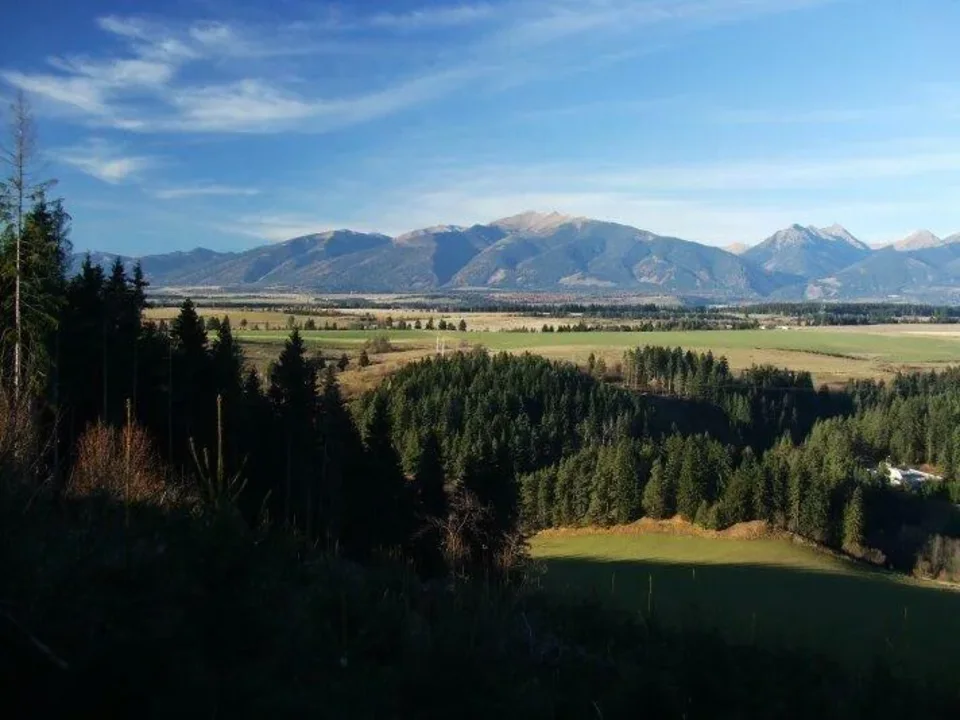 Zapadne Tatry ponad Hlboke