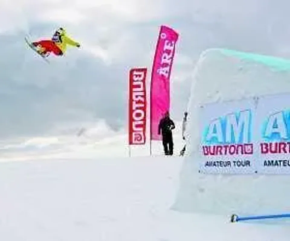 Snowboardowe piruety w Białce