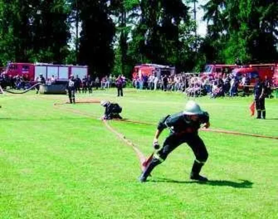 Wodą w pachołki