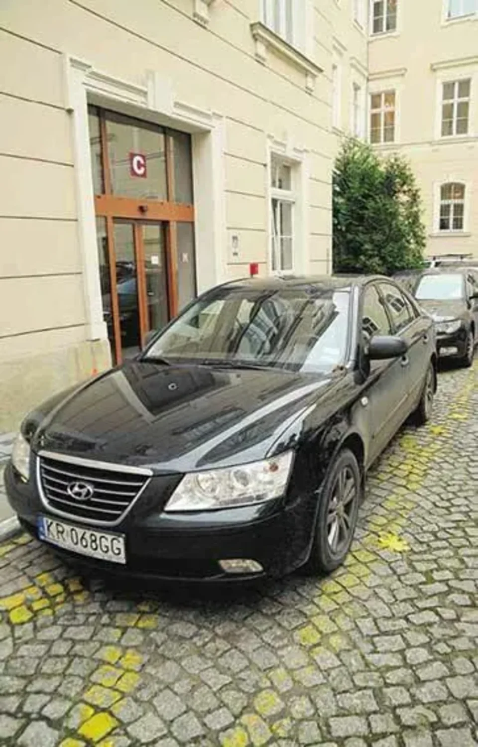 Wicemarszałkowie Małopolski wożą się do pracy za nasze pieniądze