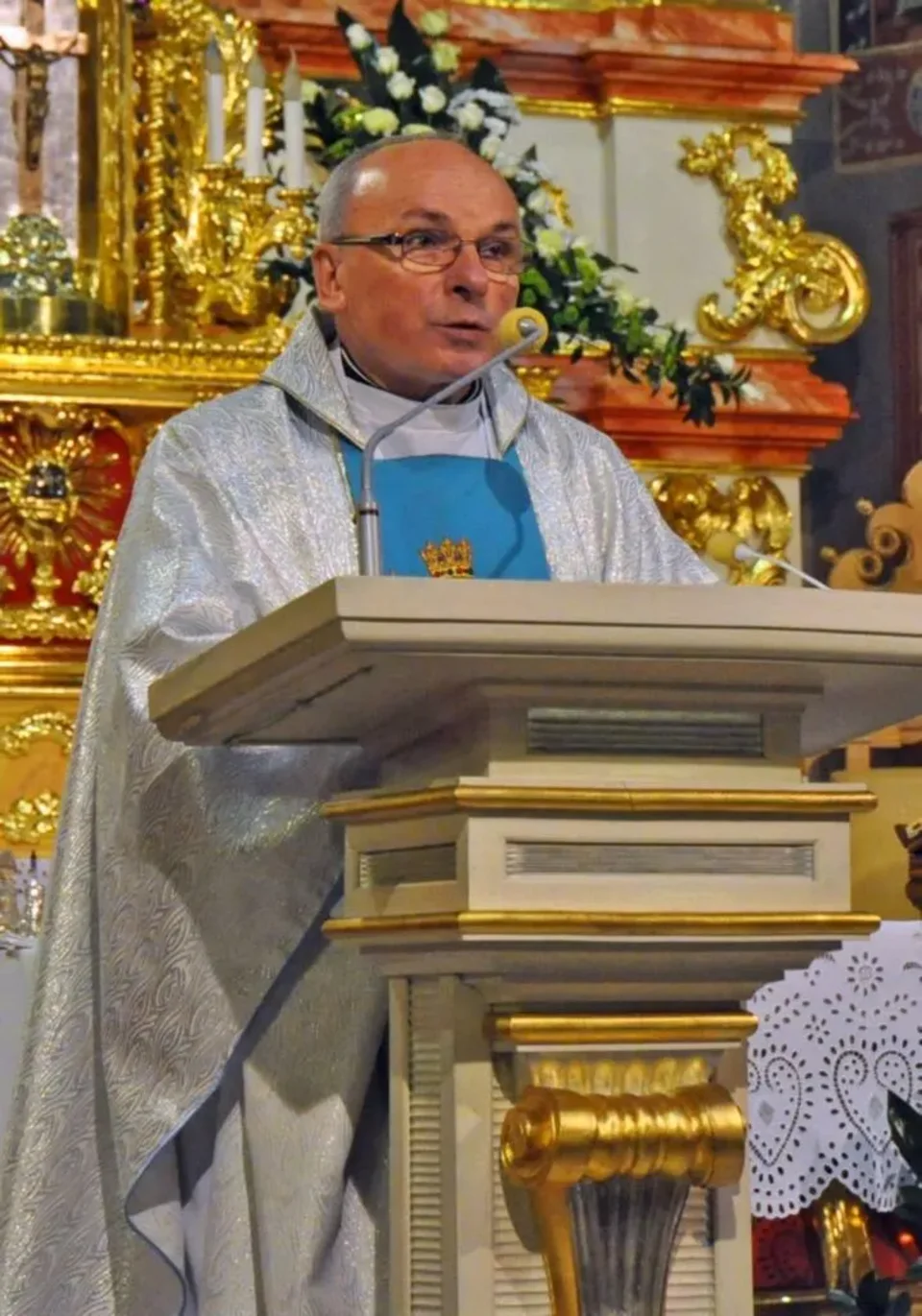Krzyż Oficerski Orderu Odrodzenia Polski dla Ks. Prałata Tadeusza Juchasa !