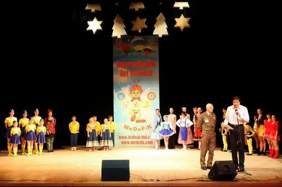 VII Międzynarodowy Festiwal Pieśni i Tańca w nowotarskim MOK