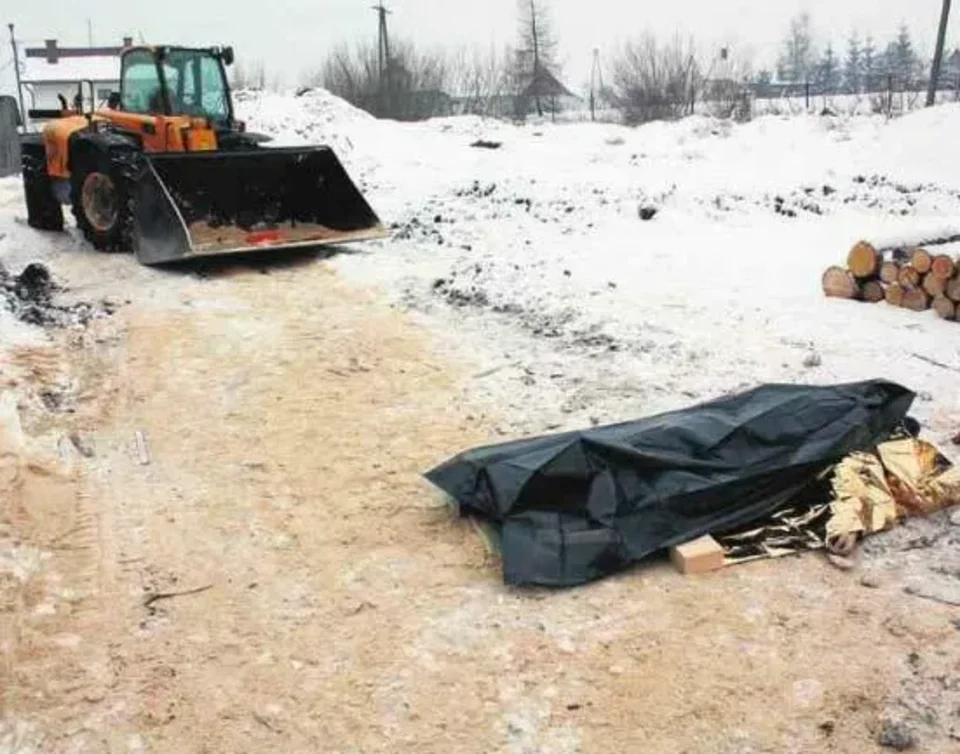 Jordanów. 19-latek zginął przygnieciony koparką