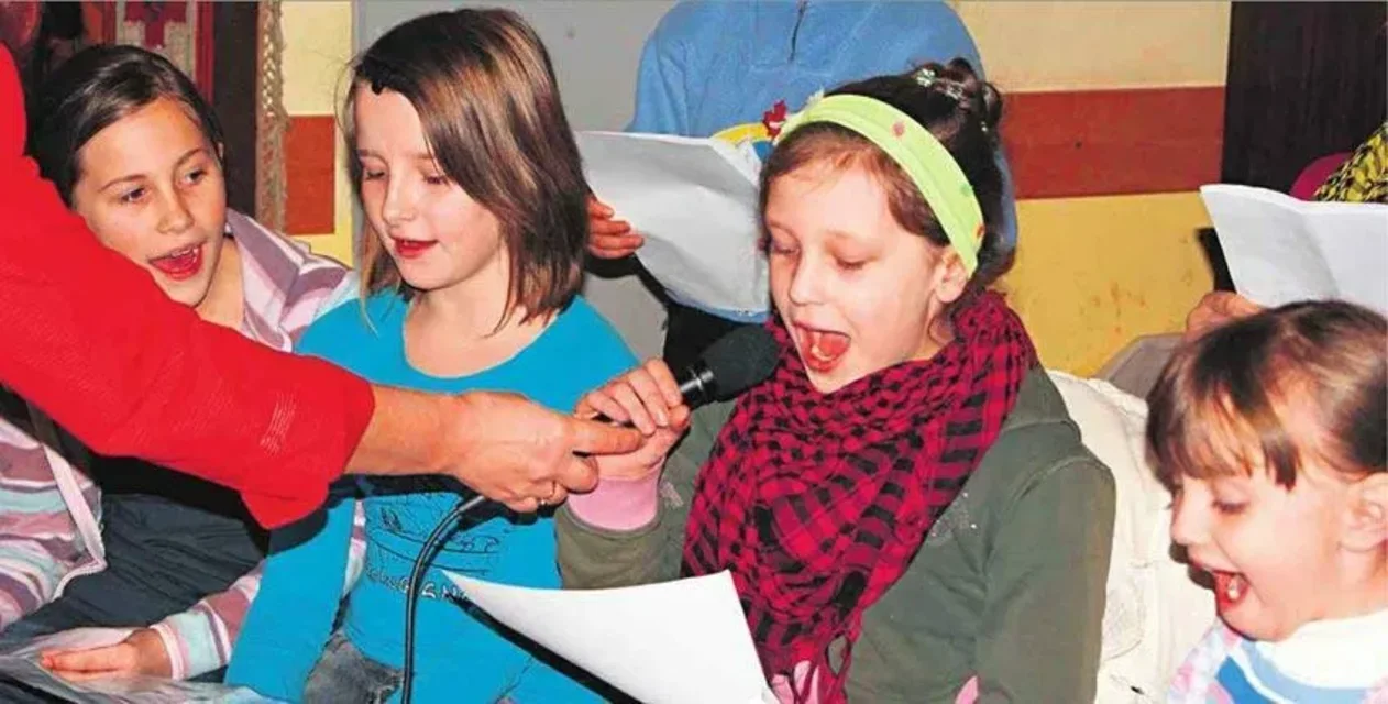 NOWY TARG. Zamiast nart lekcje śpiewu, a potem wielki koncert