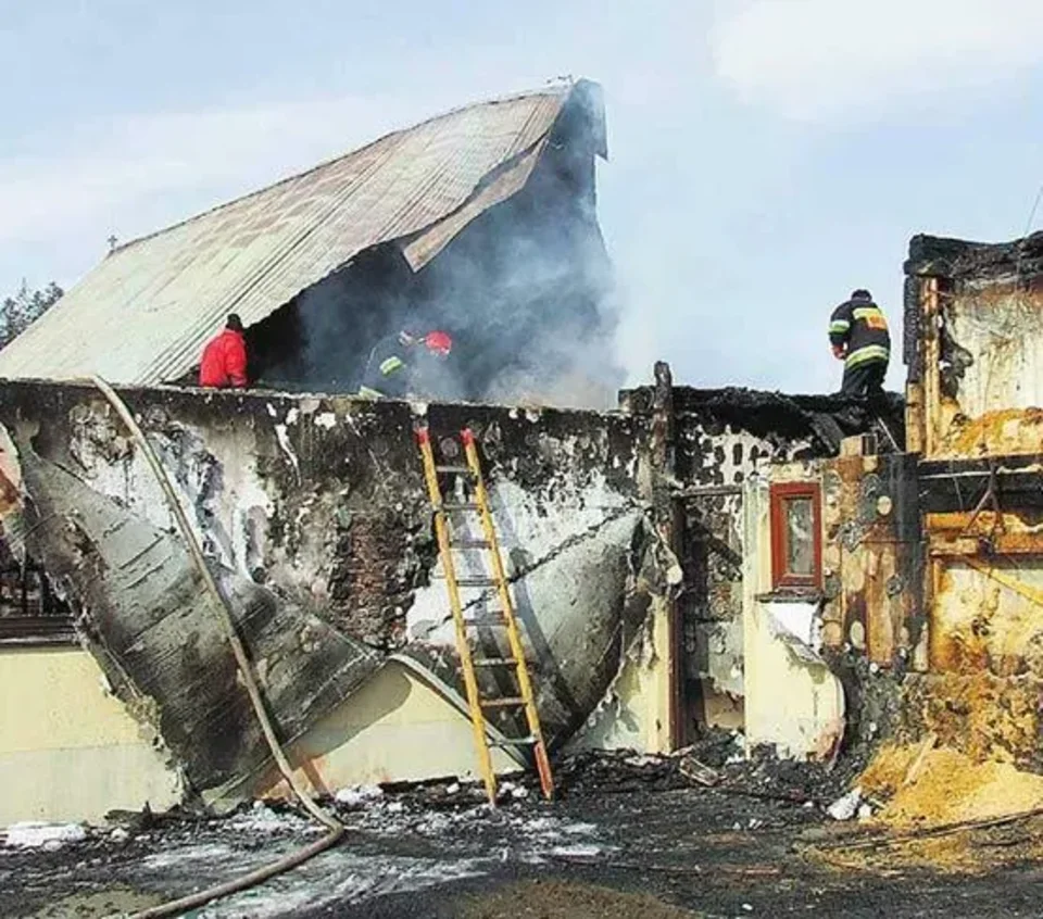 Pięcioosobowa rodzina straciła dach nad głową