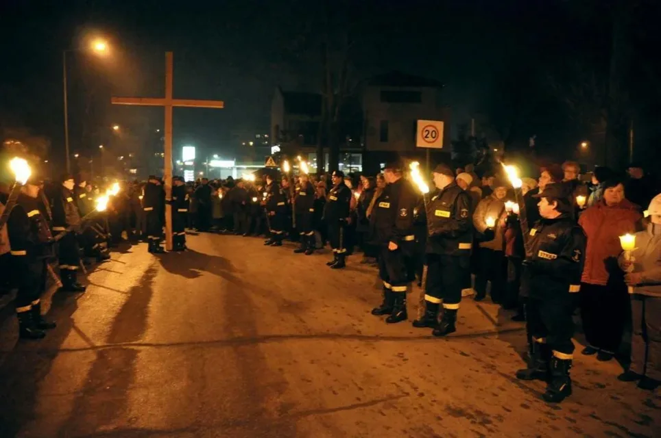 Droga krzyżowa ulicami Nowego Targu [zdjęcia!]